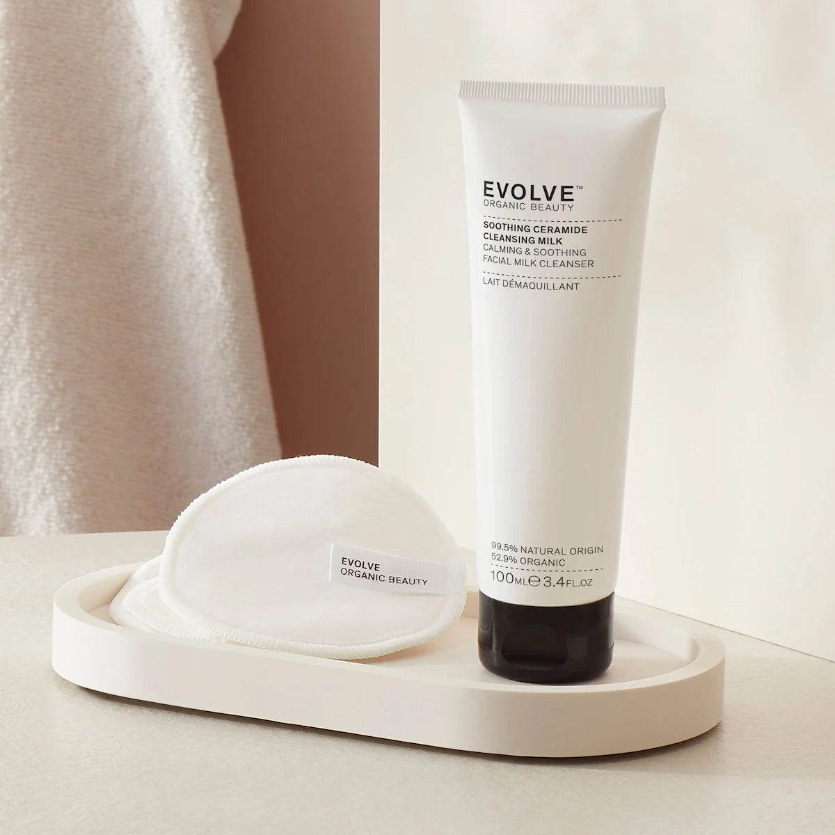 Evolve Soothing Ceramide Cleansing Milk