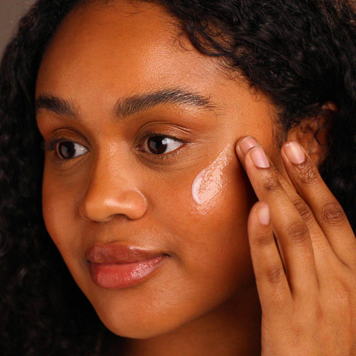 Evolve Resveratrol + Niacinamide Serum