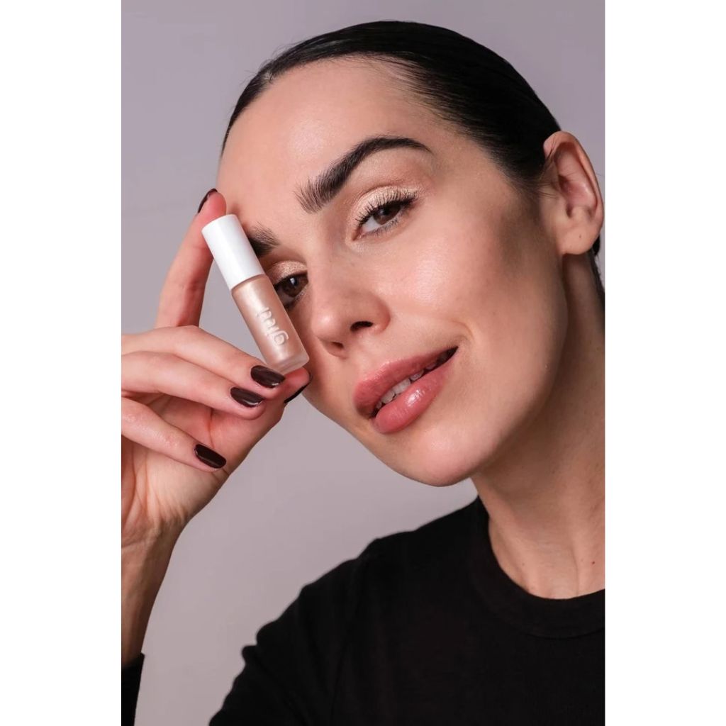 Gitti Halo Eyes  Sun Drape 03