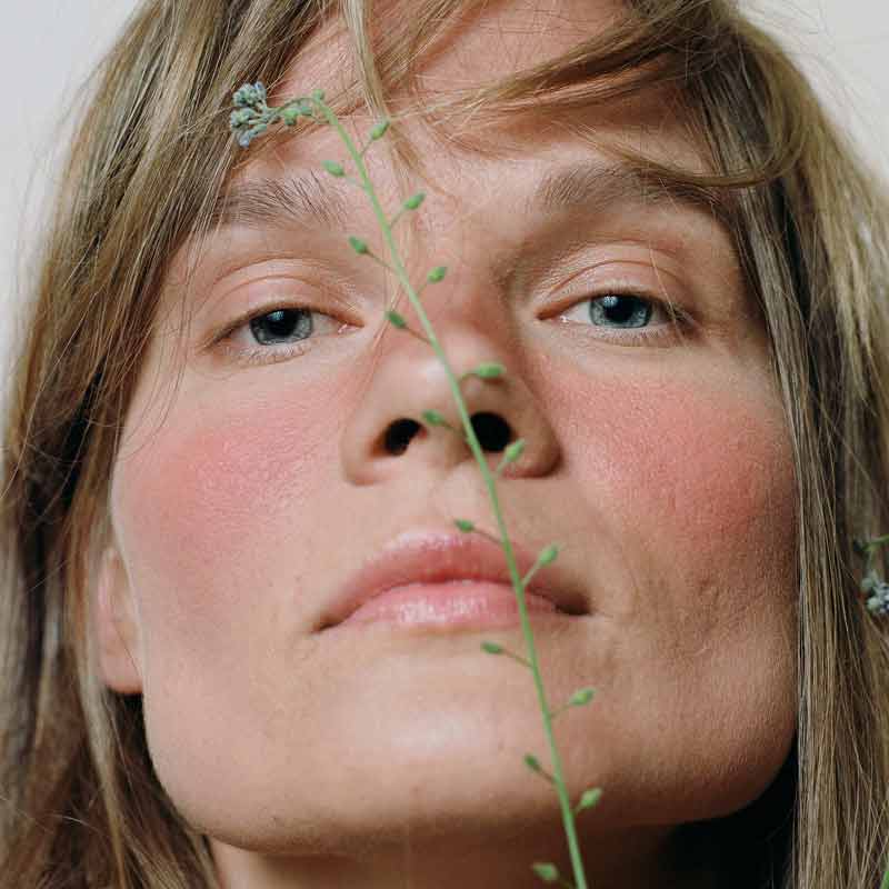 MÁDARA MAGNETIC BLUSH Mineral Cheek Blusher, 