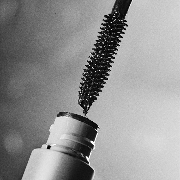 MÁDARA Deep Matter Bold Volume Mascara, 6 ml