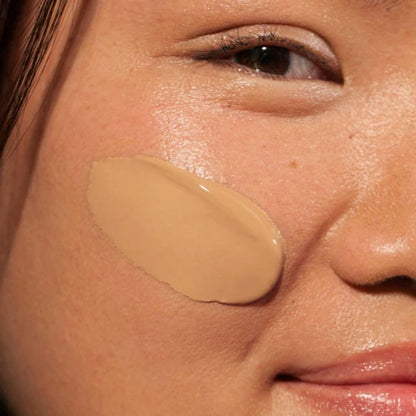 MÁDARA SKINONYM Semi-Matte Peptide Foundation, 50 GOLDEN SAND 30 ml