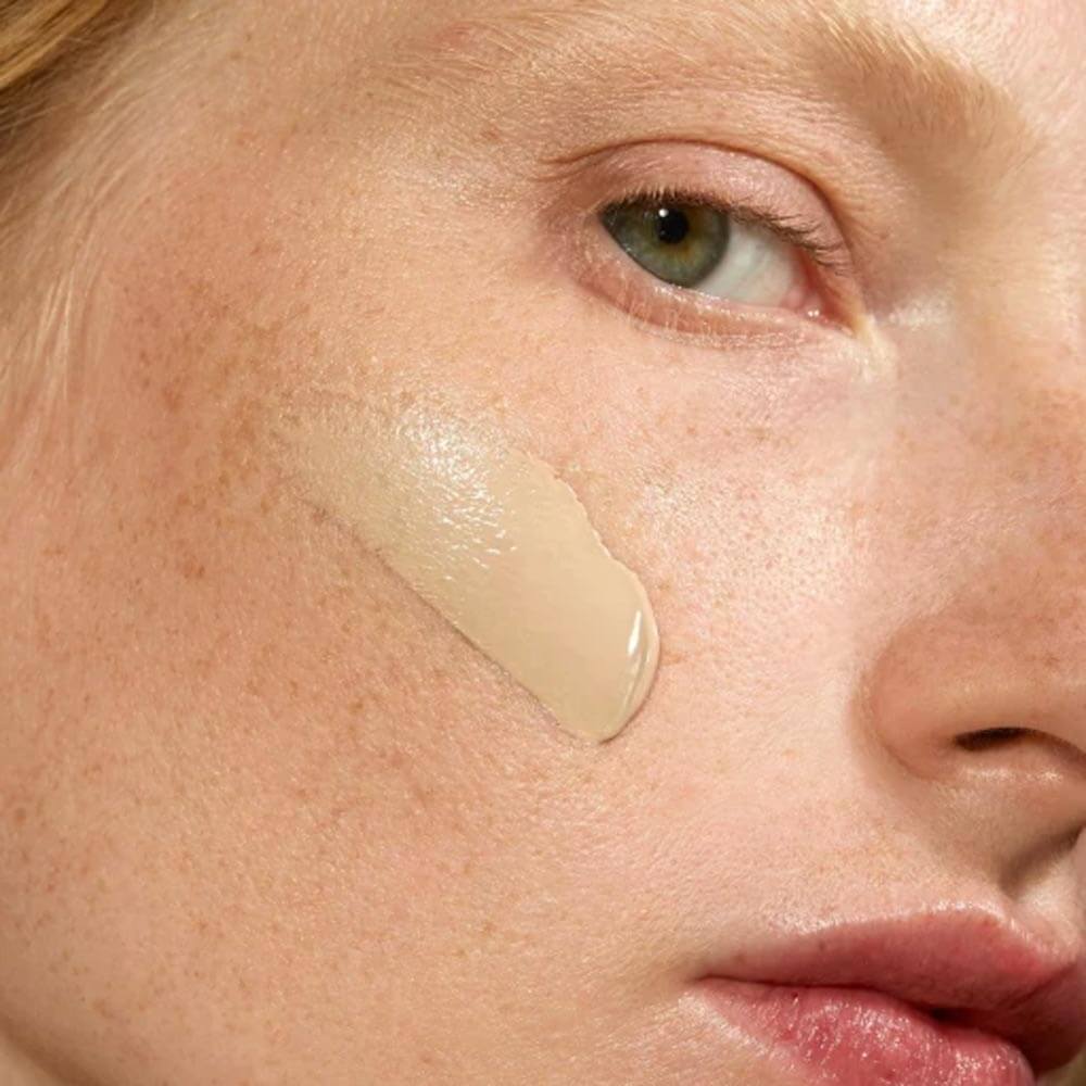 MÁDARA SKINONYM Semi-Matte Peptide Foundation, 20 IVORY 30 ml