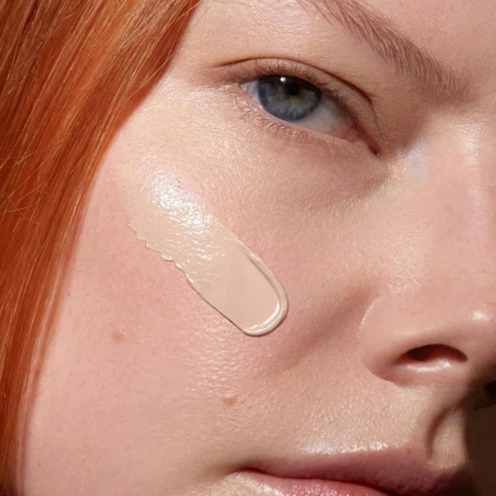 MÁDARA SKINONYM Semi-Matte Peptide Foundation, 30 ROSE IVORY 30 ml